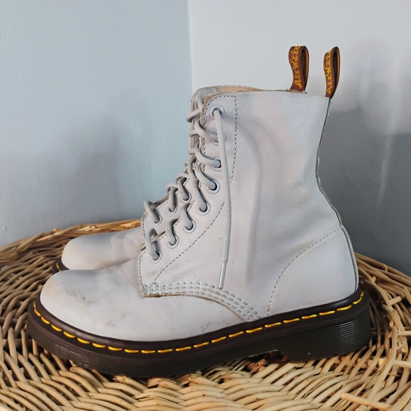 Dr. Martens 1460 Pascal Virginia White Leather Lace Up Combat Boots Size 6 / 37 - Picture 8 of 14